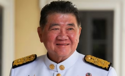 泰国再换总理，他信盟友上台
 
内政部长普坦接任泰国代理总理这个结果，既可以说让