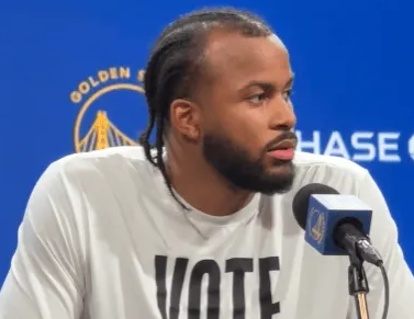 NBA常规赛，勇士118-107战胜太阳。赛后，摩西-穆迪接受了采访，他表示，他