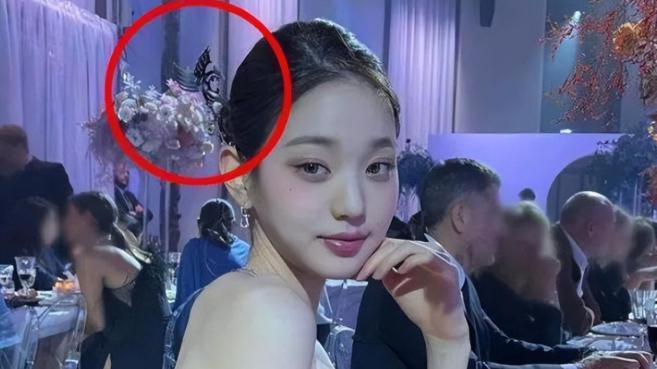 疑百度副总裁女儿开盒素人，叫嚣报警对她没用，百度官号被骂关评