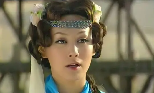    没看过原著，但是电视剧《魂断楼兰》把悬疑表现得很好。剧情、人物的表达、诡计