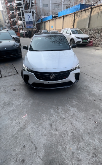 23款猎风版提车日记
提车日记【用车概况】
1. 比较的车型比较多，上一台车是6