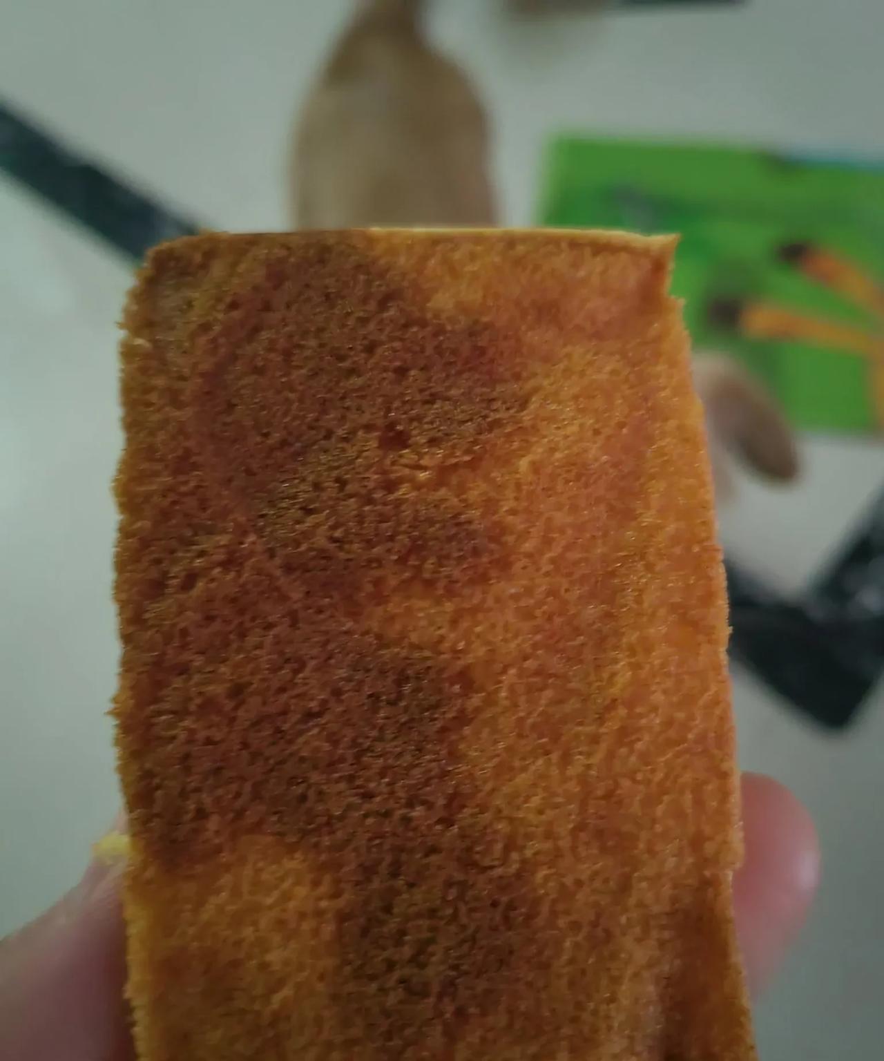 其实，我是个喜欢吃甜食的女人，以前，我喜欢买点蛋糕饼干啥的，当做小零食。这几年，