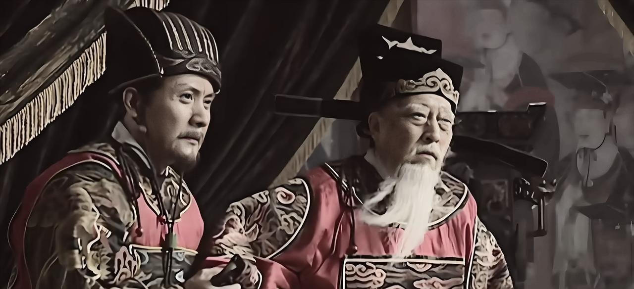 1548年，67岁的明朝首辅夏言被押到菜市口斩首。临刑前，夏言老泪纵横，哀叹道：