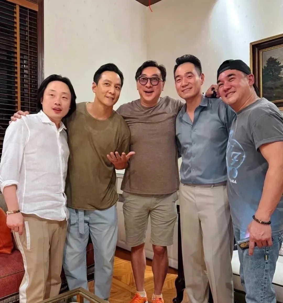 这几位男士只有吴大维名气最大，大家有没有意见？