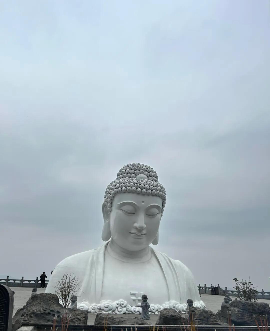 因果有轮回，苍天饶过谁？  这并非危言耸听，而是我多年阅人无数的经验总结。

