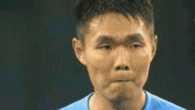 国足主力王上源这脚任意球，伊万估计都得看呆了，奔着角旗去了？