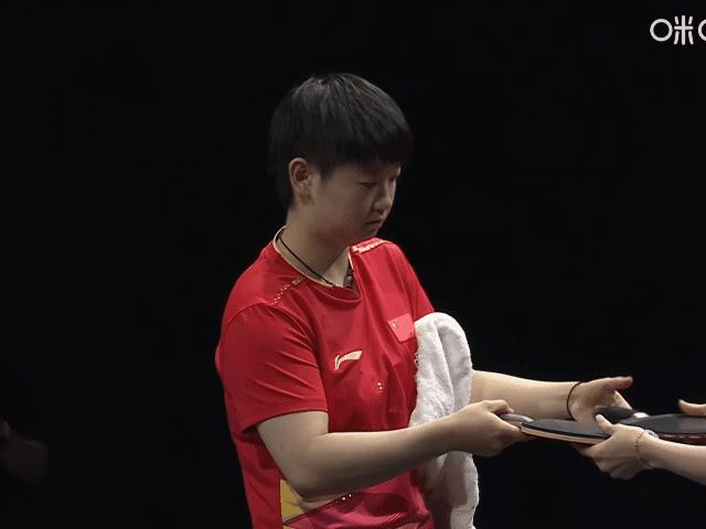 这个桥本太难缠了，没有钢铁般的意志真不好赢下来！
孙颖莎VS桥本帆乃香女单1/8