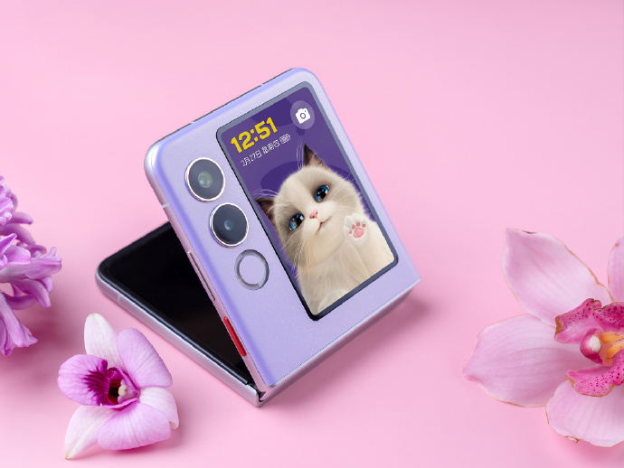 努比亚Flip 2图赏：外观设计，预计配置，适用人群，购买意见，预计价格