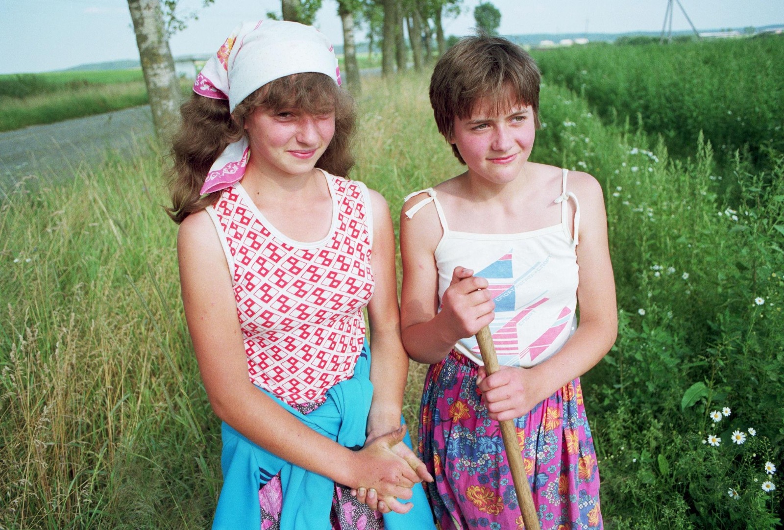 1991年，两个苏联小女孩。