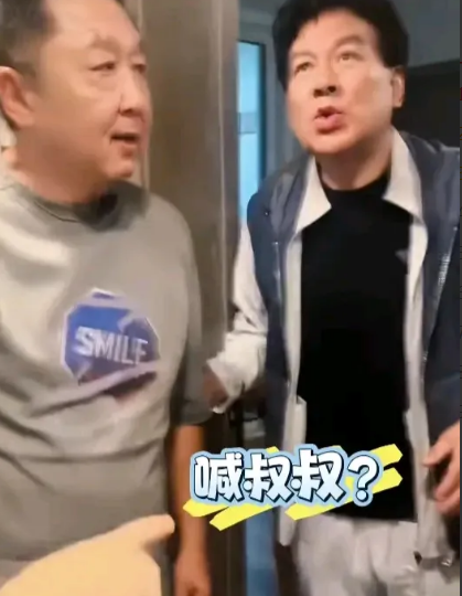 于谦见到朱时茂得儿子朱青阳，朱时茂让喊叔叔，于谦让喊哥哥。按年纪来说于谦大朱青阳