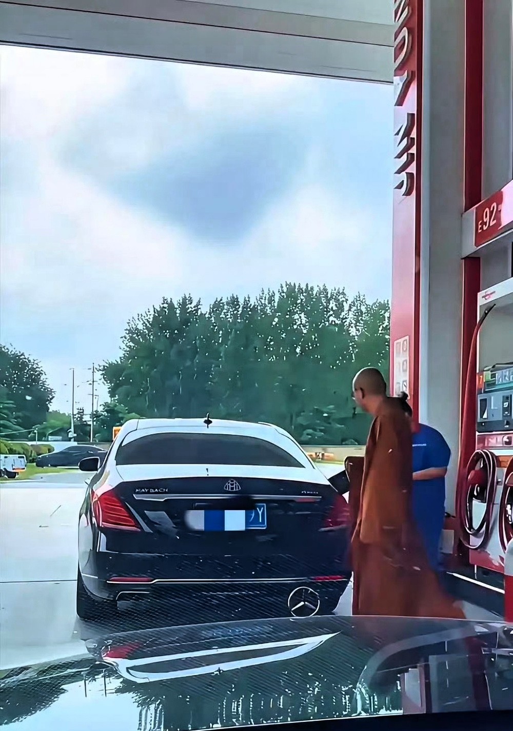 大师: 
谢谢你们许的愿，我都会帮你们实现的