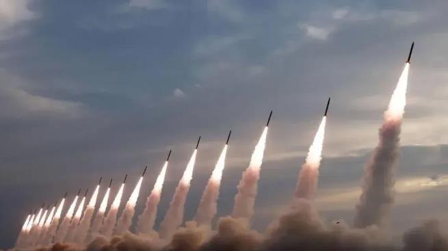 伊朗对法国、英国、美国发出正式通知！

6月14日，俄罗斯卫星通讯社援引迈赫尔通
