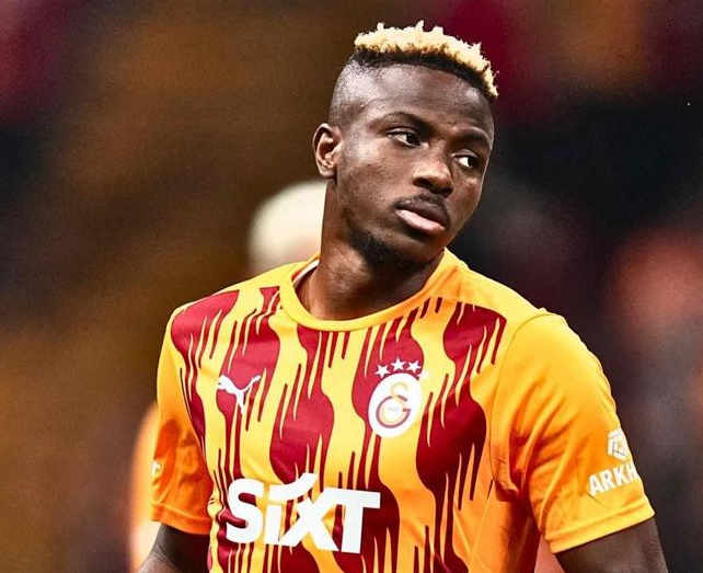 迪马：奥斯梅恩通过医疗证明请假，缺席那不勒斯新赛季首训

那不勒斯俱乐部正式开启