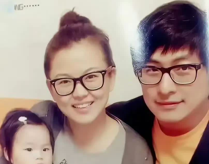 李湘说，如果让她重来一次，她依然会选择嫁给王岳伦，因为她还想生王诗龄![快哭了]