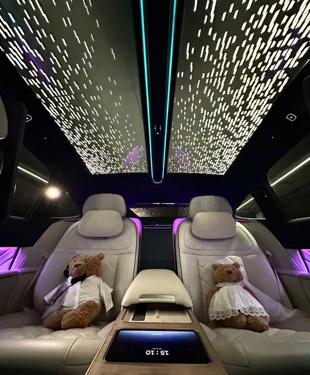 这是国内电车最顶的天花板吗
蔚来et9有点顶啊