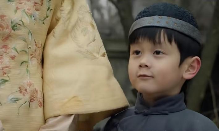 《归队》大家都说汤德远的儿子，是兰花儿的？
我是哪里看漏了吗？
汤德远并没有归队