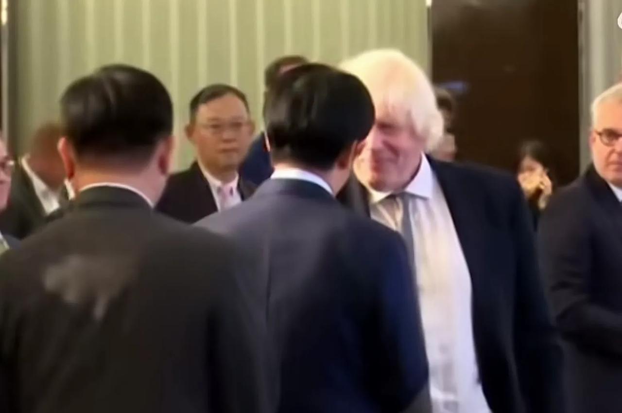 约翰逊已经不是首相了，他对台岛的窜访是无足轻重的个人旅程吗？
近期英国前首相约翰