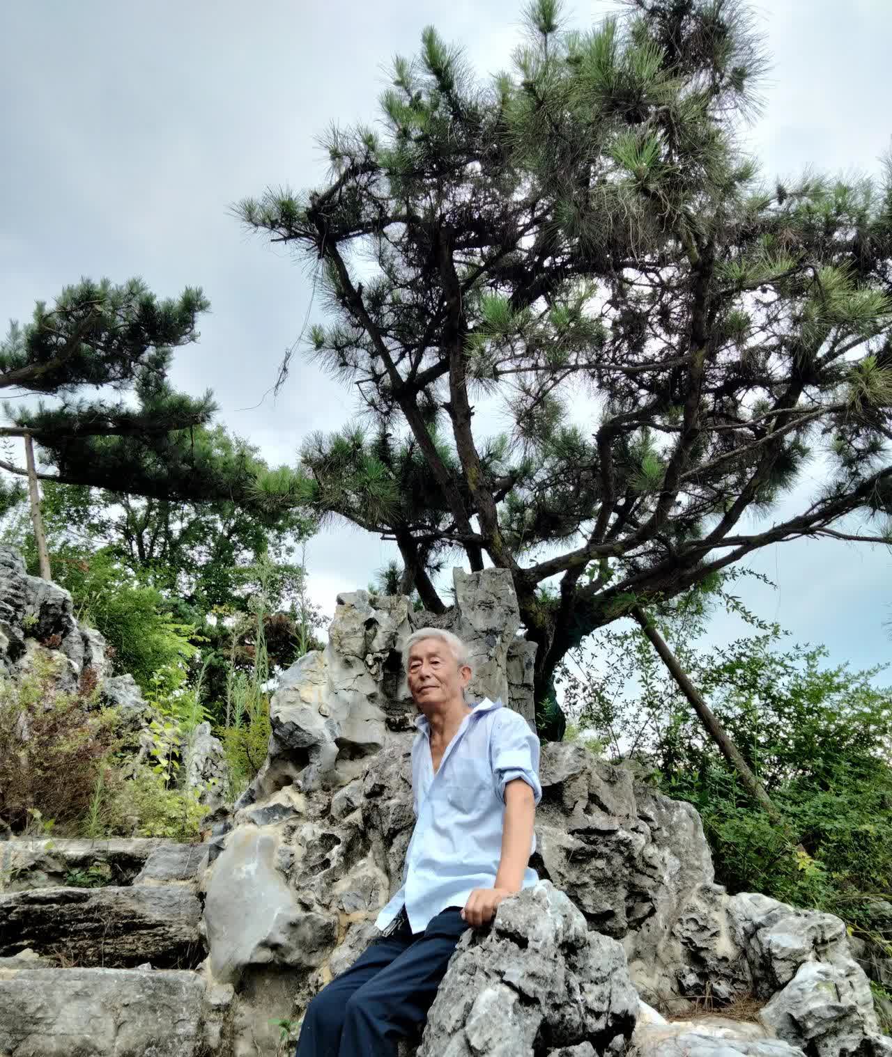 拿现在看，这样的事比比皆是，用现在与那时对比，那时确实很严，所以，胡作非为的很少