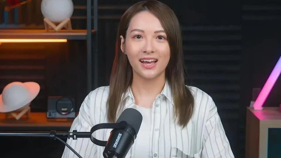 港姐沦路人甲，TVB冷血解约，梁雯蔚霸气反击