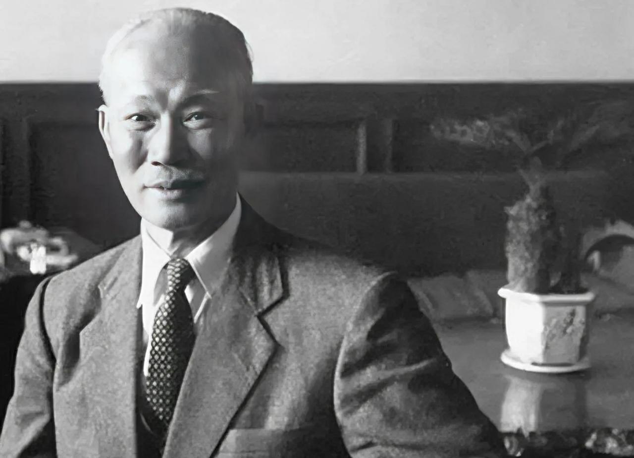 1965年3月，病重的陈诚叫来长子陈履安，说出了一份67字的遗言。而后，这份遗嘱