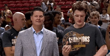 NBA夏季联赛决赛，黄蜂83-78战胜国王。

黄蜂赢得2025年夏季联赛冠军，