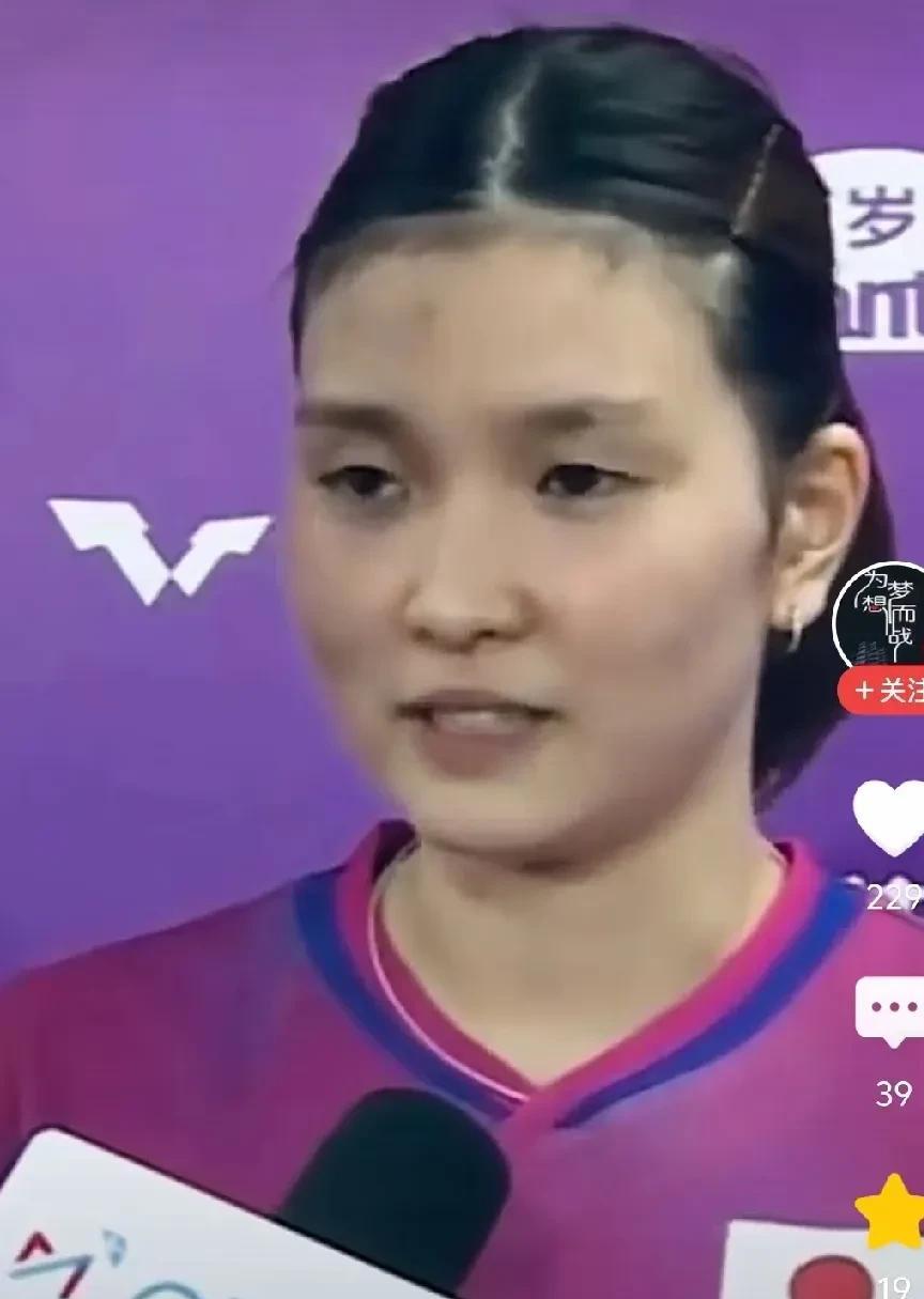 孙颖莎会怕削球？这简直是玩笑话。说她怕桥本帆乃香？更是无稽之谈。
今晚6点15将