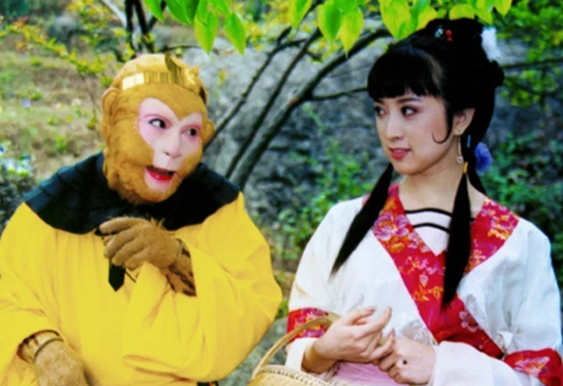 金巧巧曾说过她的气质适合演公主，不适合演农村人，可是在她演孔雀公主的时候，她也变