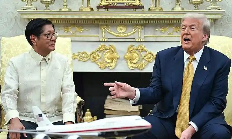 美国和菲律宾达成贸易协议，特朗普的一句话，马科斯脸色变得难看
7月22日，是菲律