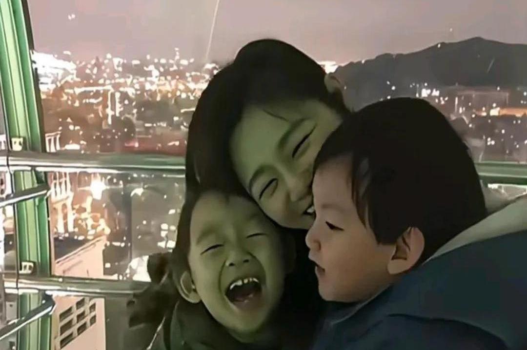 化疗针头还插在手臂上，病危通知书都签了三份的当口，大S居然还在病床上开视频会议修