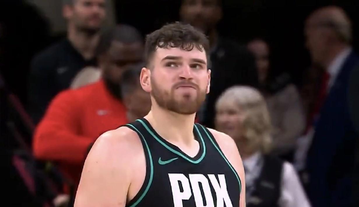 阿夫迪亚三双，克林根两双，杨瀚森11分钟2分2板1助攻2盖帽，开拓者险胜马刺收获