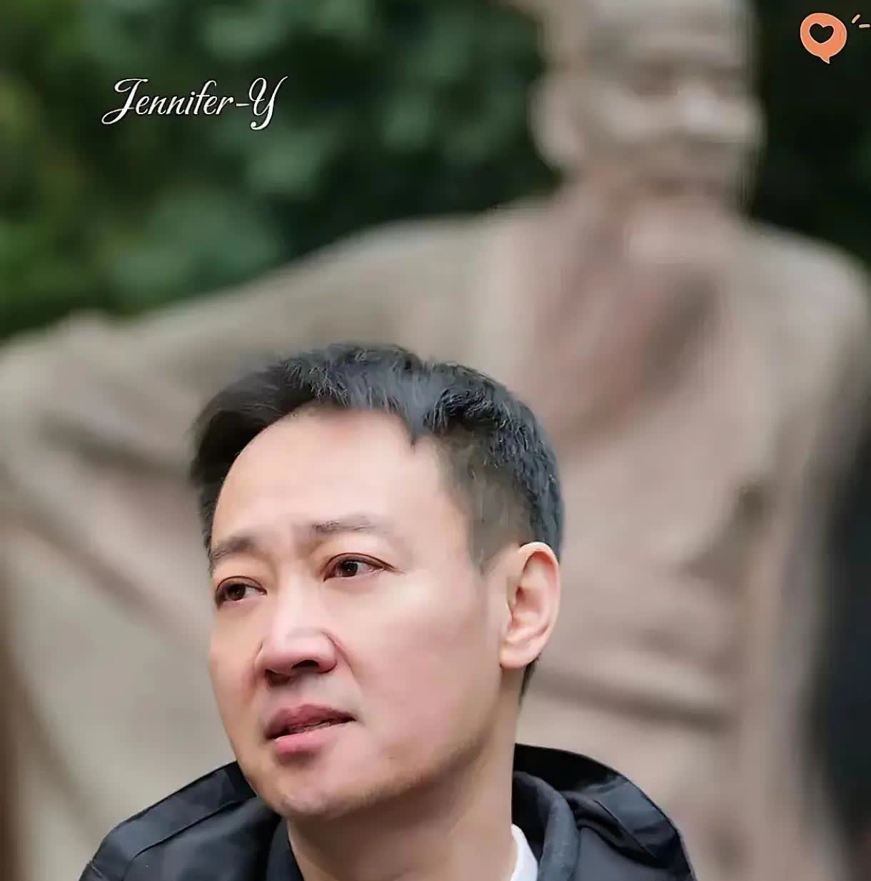 辛柏青深夜发文！

思念如潮水般涌来。

辛柏青深夜发文，字字戳心：“今