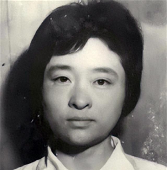 1975年，她用4.5万公款包养了7个情夫，然而，整整十年，竟然没有一个人发现，