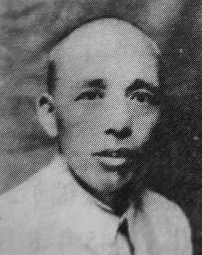 1955年，云南一个产科医生和人吵架，忍不住大喊：“我原来是红军军长，你拿什么和