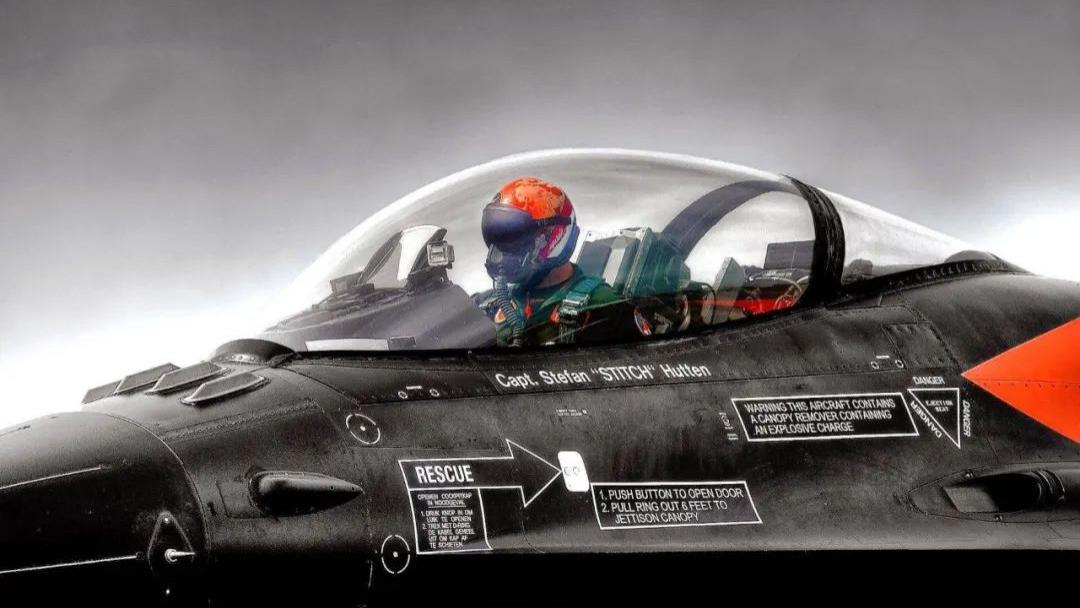 憋了十多天，印度全面反击！媒体称巴方大败，一夜损失超33亿美元