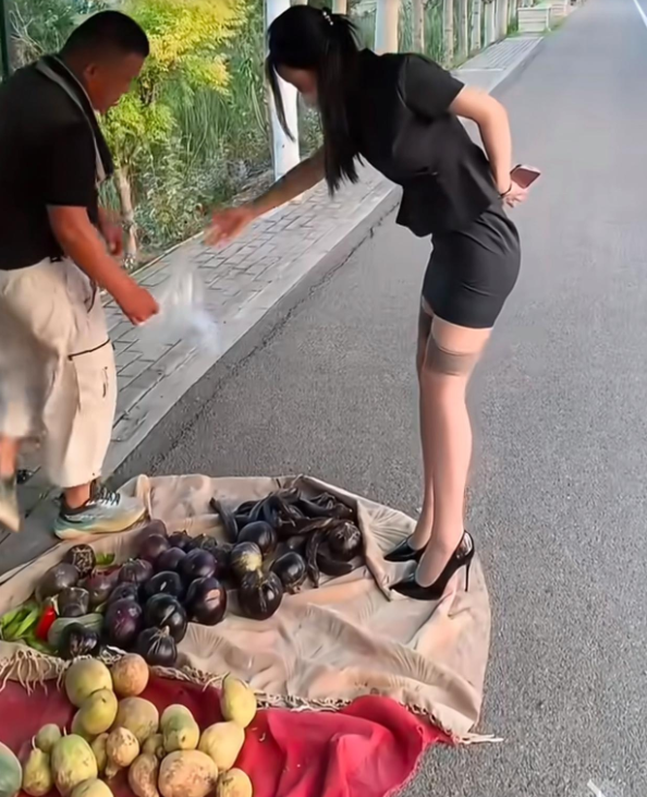 别看茄子长得丑，但是是真的好吃

