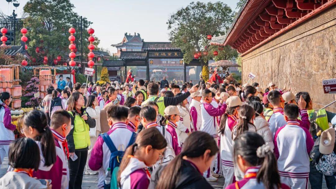 清明上河园：再见，精彩的2025！你好，全新的2026！