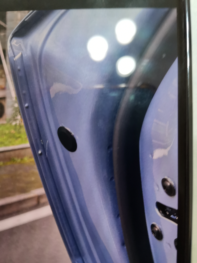 刚提的宋PLUS DMi一周后开后门问题
刚用车一周，开了200公里发现后门有问