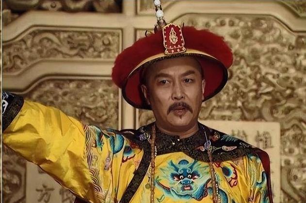1722年康熙驾崩，雍正无心守灵，回到雍王府，他打算今天就解决邬先生问道：“先生