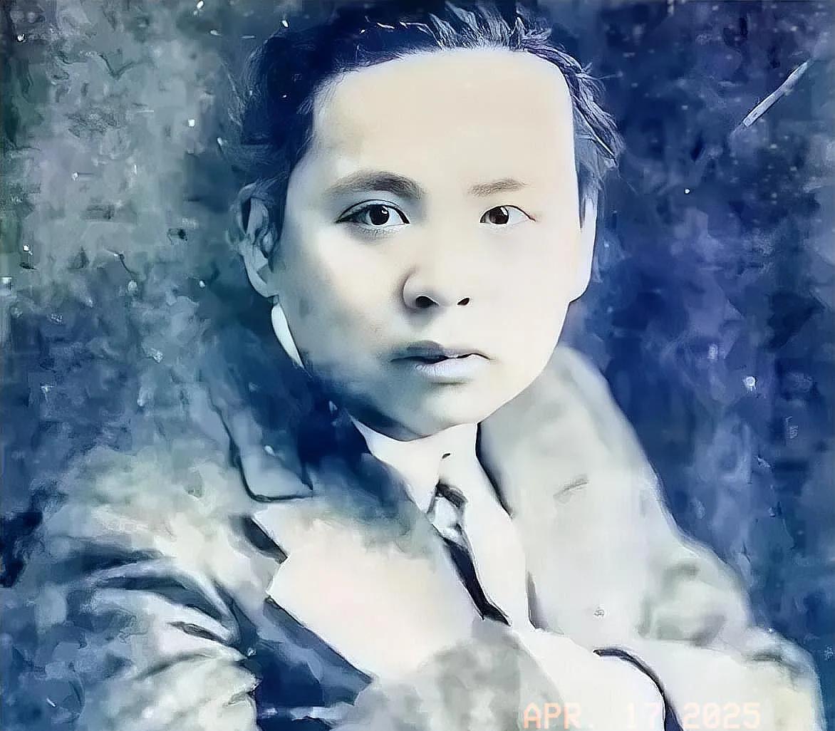 1913年，著名作家张恨水迎娶16岁徐文淑。洞房夜，他掀开红盖头，吓得大惊失色，