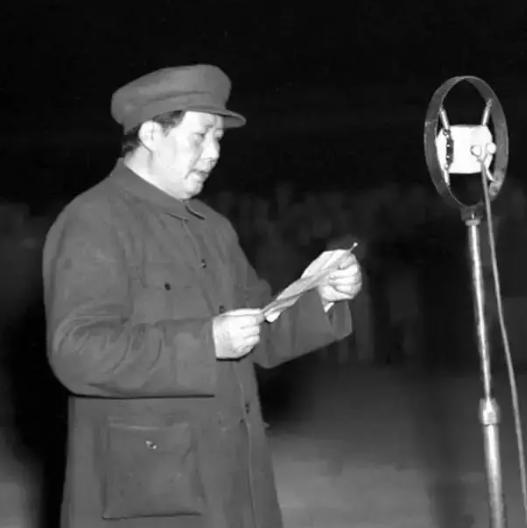 长征结束后，毛主席说了一句话：“凡不是党员者，一律入党，“毛主席为什么说这个话？