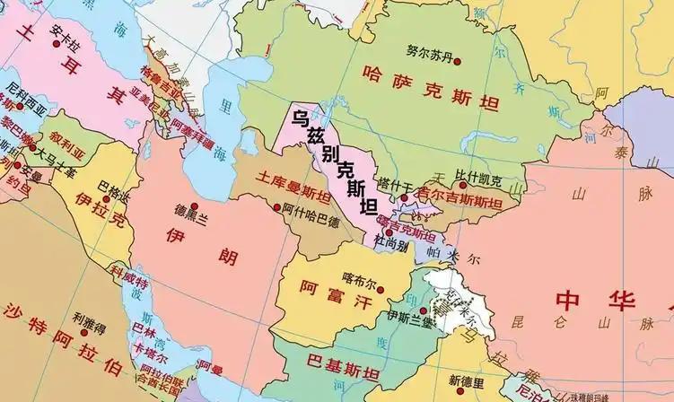 即使波斯猫真的废了，熊猫也已经找好了备胎，那就是开始全面换装“中式装备”的中亚五