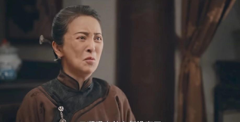 原来这才是婆婆不同意韶华出国的原因。
其实，婆婆知道二顺把家产败光了，还落下了一