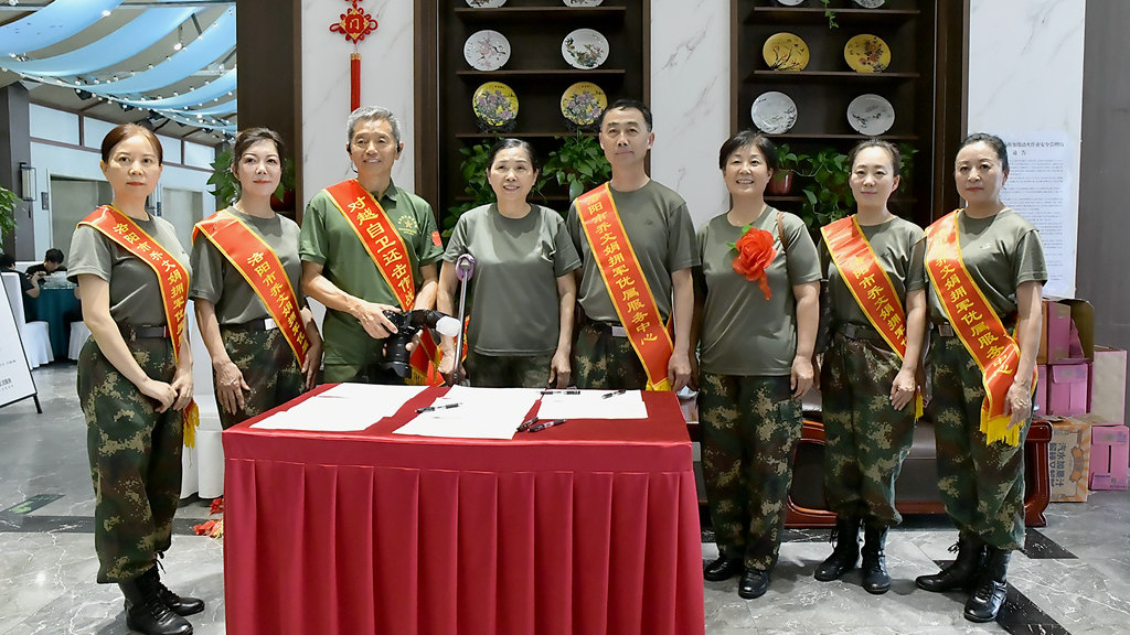 迎八一，“关爱参战英雄 传承红色基因”主题活动在锦绣华庭举行