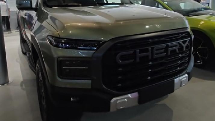 奇瑞全新皮卡“改装版”曝光，套件一上身，这造型还挺上头