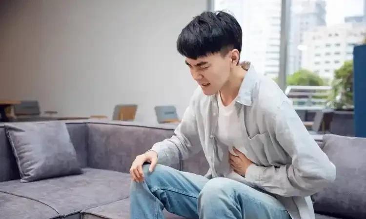 胰腺炎出院40天，今天早上又不舒服了！
昨天晚饭吃了几块水煮鸡胸肉，今天早上醒来