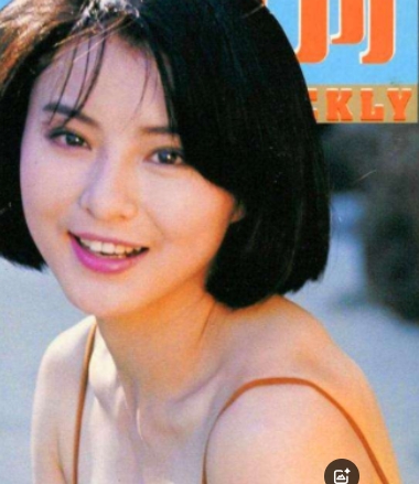 2007年，李赛凤趁丈夫出差，和体格壮硕的干儿子发生了亲密接触，正当两人关系暧昧