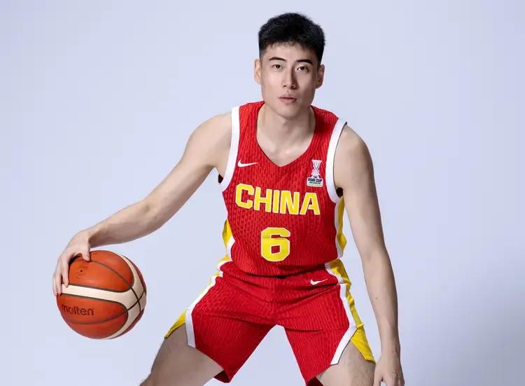 浙江男篮全运会阵容公布，朱俊龙加盟，实力大增！  这支浙江队，一直以来都比较低调