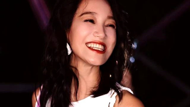 朱丹：周先生，我已经40多了，如果这一次不复出，没机会了