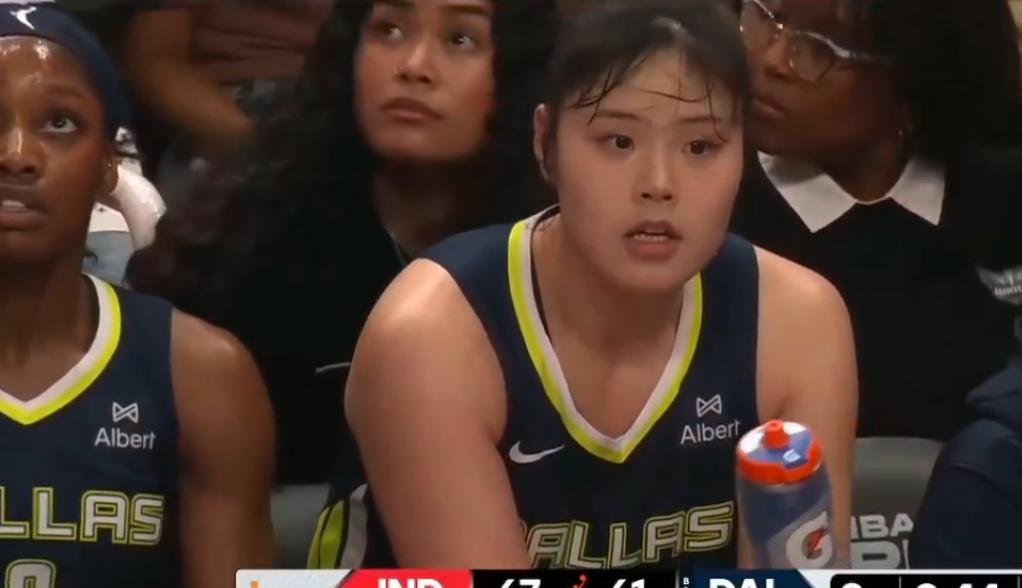 #WNBA# 飞翼队落败！狂热队背靠背客场获胜。
李月茹出场30分钟得到7分3篮