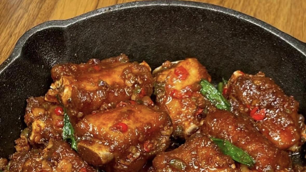 巨巨巨……巨好吃！求你们都去做！ 被这道蒜香孜然排骨香迷糊了！